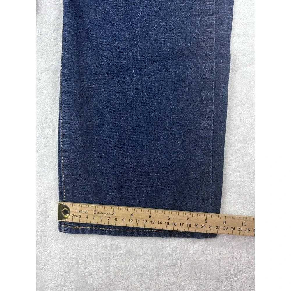 Levis excellent no